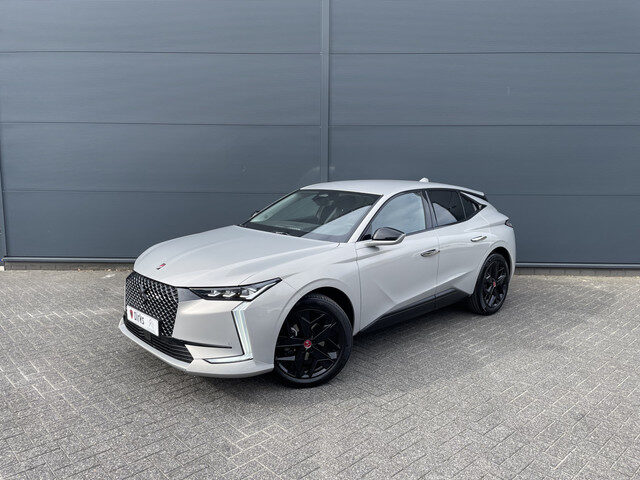 DS DS 4 130pk Performance Line+ (Camera - Keyless Entry - Adaptieve Cruise Controle - Automatische A