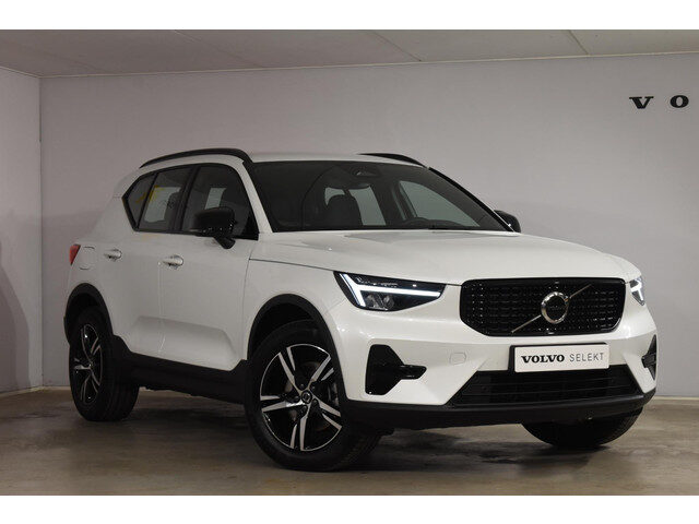 Volvo XC40 B4 211PK Automaat Plus Dark