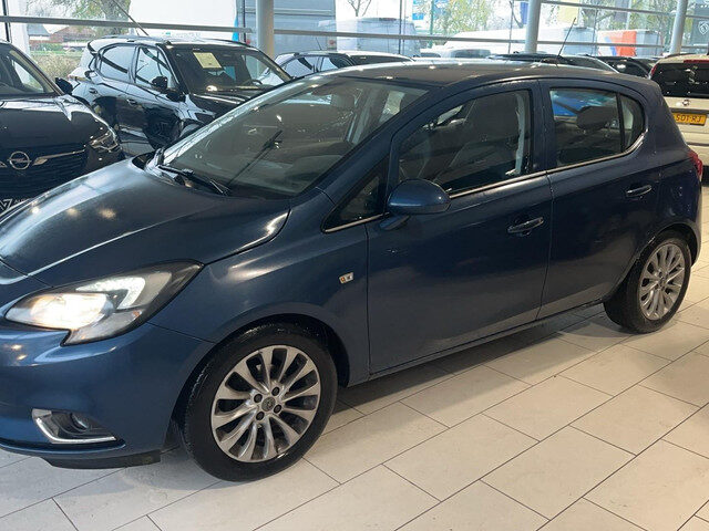 Opel Corsa 1.4i-16V Innovation