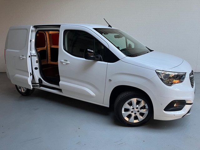 Opel Combo Automaat-8 130pk 1.5D euro6 L2H1 Edition, Airco, Camera, Navigatie, Keyless, RIJKLAARPRIJ