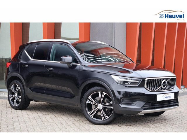 Volvo XC40 T4 Recharge Inscription | Stoelverwarming | Trekhaak | Leder | Parkeercamera | Pilot Assi