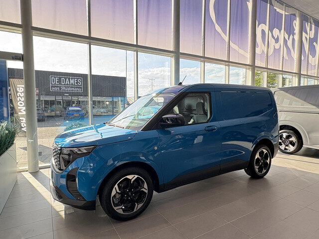 Ford Transit Courier E-Transit Limited 44 kWh