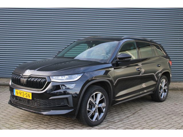Škoda Kodiaq 1.5 TSI Sportline Panoramadak Leer/Alcantara Camera Full-Led