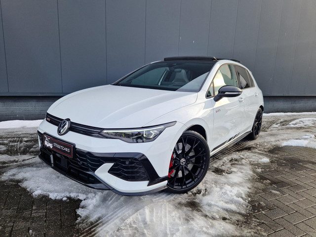 Volkswagen Golf 8.5 2.0 TSI GTI Clubsport /Akrapovic /HUD /H&K