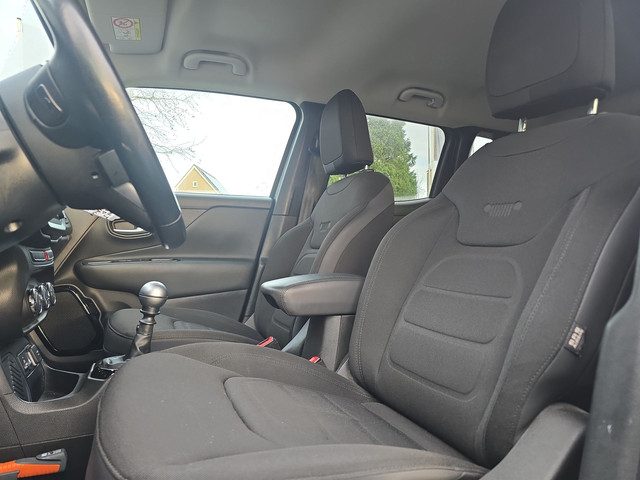 Jeep Renegade 1.4 MultiAir Night Eagle II