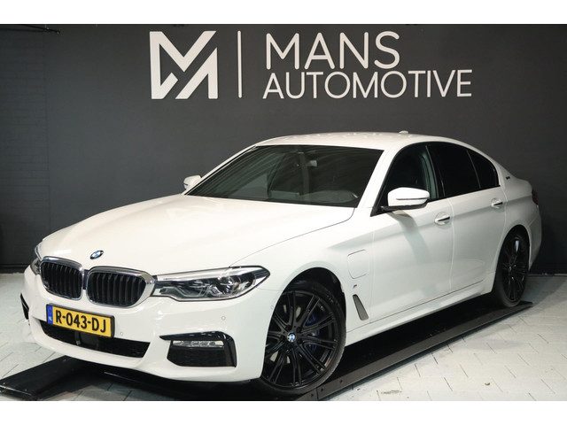 BMW 5 Serie 530e M Sport / HUD / ACC / LIVE COCKPIT / DEALER SERVICE / STOELVERW