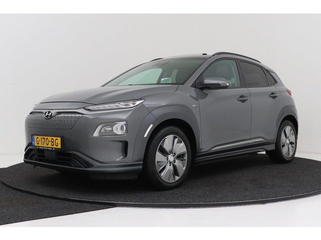 Hyundai Kona EV Premium Sky 64 kWh | Schuif-/Kanteldak | CarPlay | Camera | Adap. Cruise | Head-Up |