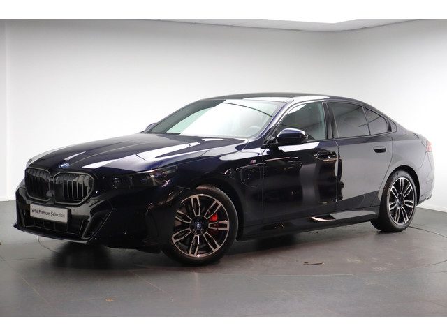 BMW 5 Serie 550e xDrive M Sport Automaat