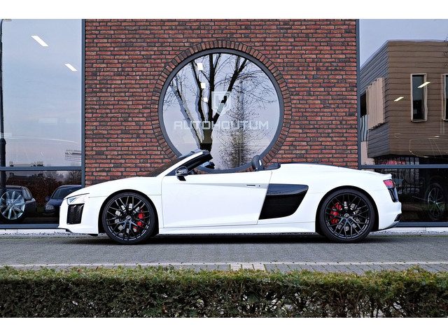Audi R8 Spyder 5.2 V10 Quattro