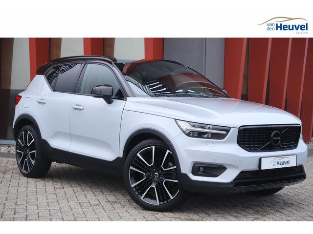 Volvo XC40 T4 Recharge R-Design | Stoelverwarming | Parkeercamera | H&K | Pilot Assist | Glossy Blac