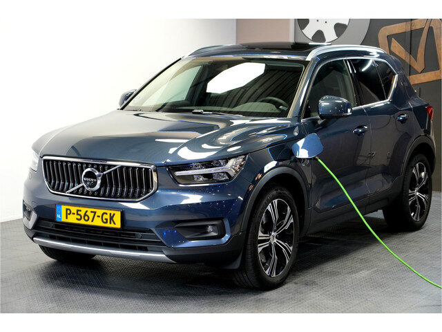 Volvo XC40 1.5 T4 Plug-in Hybrid 155kW/211pk DCT7 Inscription PANORAMADAK + EL.TREKHAAK + MATRIX LED