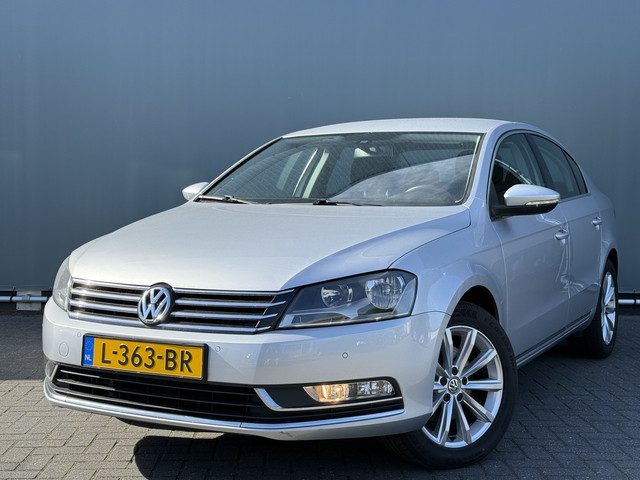 Volkswagen Passat BWJ 2014 1.8 161 PK TSI Highline AUTOMAAT |
