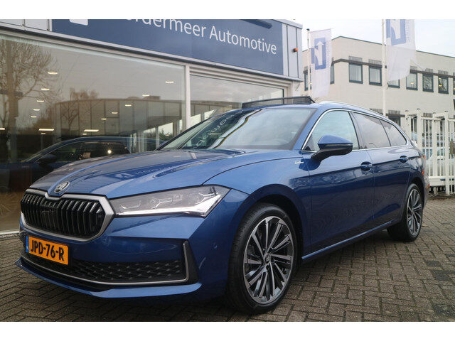 Škoda Superb Combi 1.5 TSI MHEV Combi Lauren & Klement | Lederen bekleding, Canton Sound System, Pan