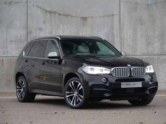 BMW X5 M50d