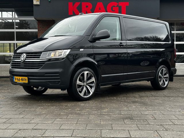 Volkswagen Transporter 2.0 L1H1 150 PK automaat! APPLE Carplay, adaptieve cruise control, achteruitr