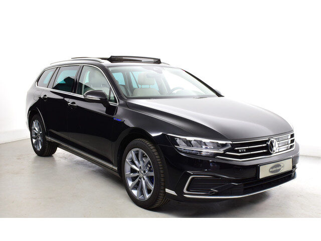 Volkswagen Passat Variant 1.4 TSI PHEV GTE, Panorama, Trekhaak,