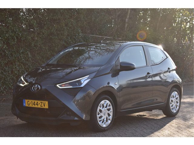 Toyota Aygo 1.0 VVT-i x-play
