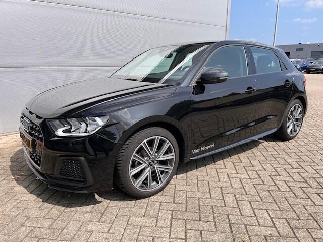 Audi A1 Sportback 25 TFSI Advanced edition