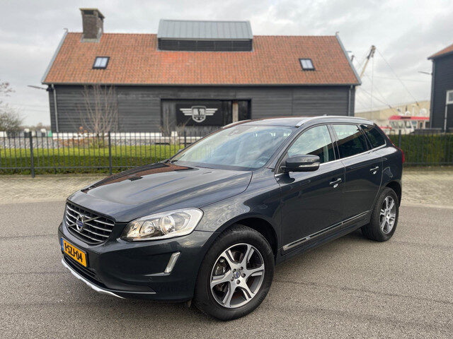 Volvo XC60 2.0 T5 FWD 245PK SUMMUM LEER NAVI TREKHAAK 127000KM NAP!!