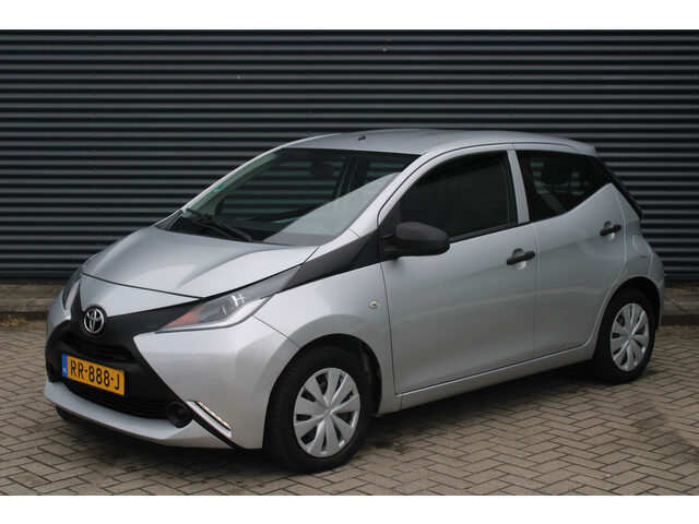 Toyota Aygo 1.0 VVT-i x-fun