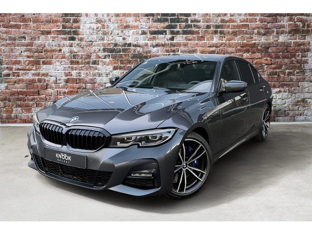 BMW 3 Serie Sedan 320i High Executive M Sport Pakket Automaat