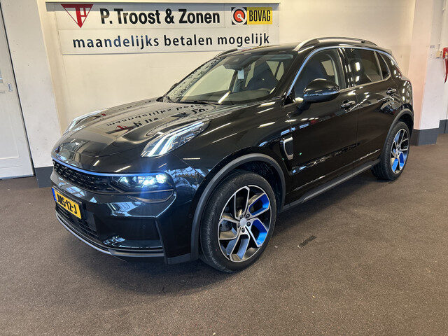 Lynk&Co 01 1.5 | Panoramadak | 360 Camera | Navigatie | Apple carplay | Memory seats | Sfeerverlicht