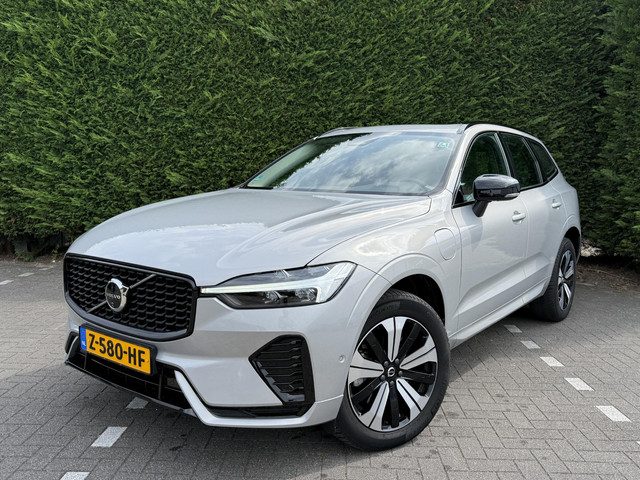 Volvo XC60 2.0 T6 Plug-in hybrid AWD Plus Dark