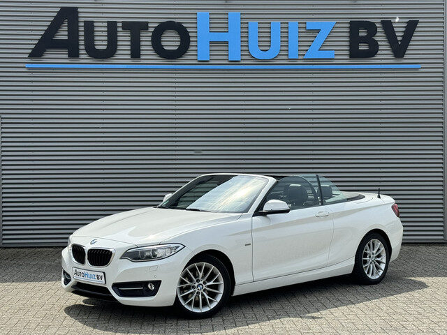 BMW 2 Serie Cabrio 218i Executive Sport Line Leer Navigatie PDC Xenon Climate Control Stuurverwarmin