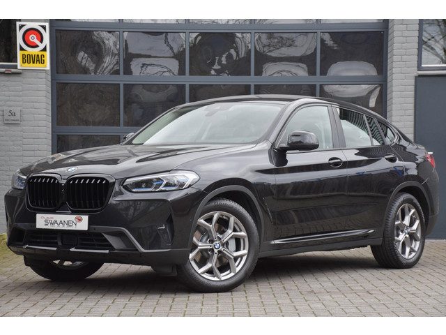 BMW X4 30i