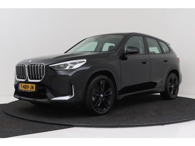 BMW iX1 XDrive30 Launch Edition 67 kWh | 313 PK | Org NL | CarPlay | Digital Cockpit |