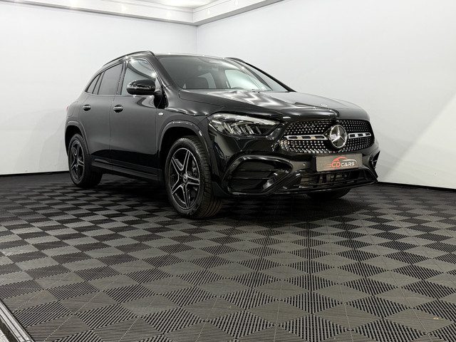 Mercedes-Benz GLA 250 e AMG Line