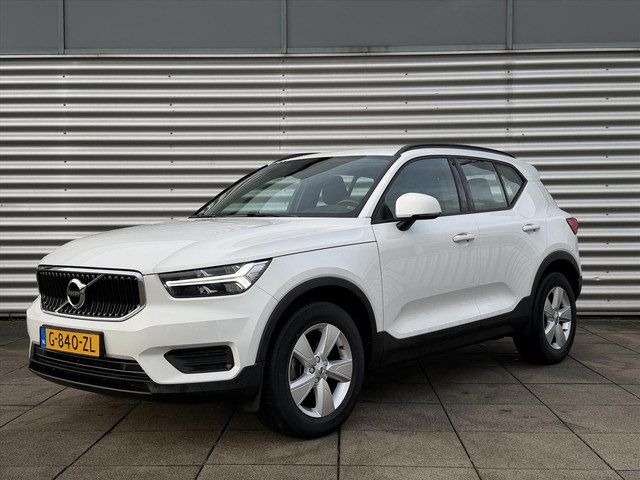 Volvo XC40 T3 163pk Automaat | Climate Control | Bluetooth | Carplay/Android Auto | LED | NL Auto