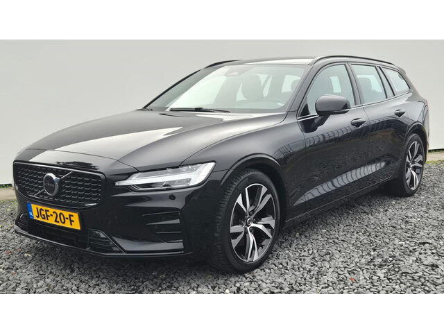 Volvo V60 2.0 B4 Plus Dark