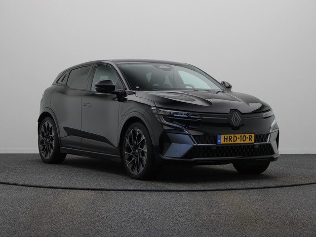Renault Megane E-Tech Esprit Alpine Comfort range