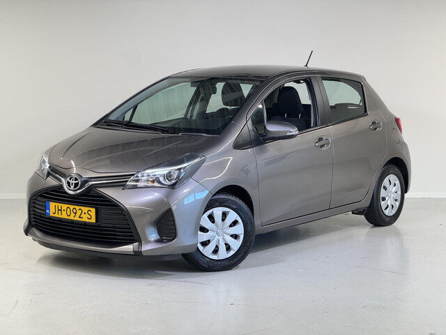 Toyota Yaris 1.0 VVT-i Now