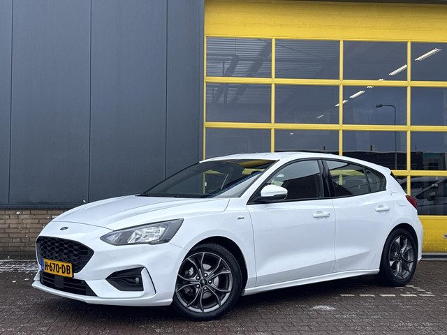 Ford Focus 1.5 EcoBoost ST Line Business