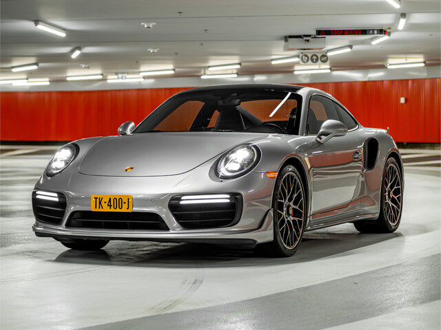 Porsche 911 3.8 Turbo