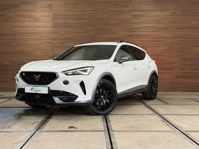 Cupra Formentor 1.4 TSI e-Hybrid Essential | Half leder | 19' inch | Sfeerverlichting | Carplay | Na
