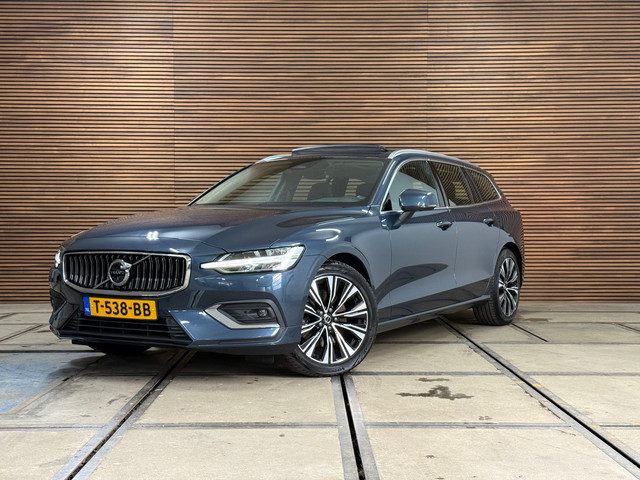 Volvo V60 2.0 B4 Plus Bright | Pano | Standkachel | Trekhaak | Licht-pakket | Harman Kardon | Parkee