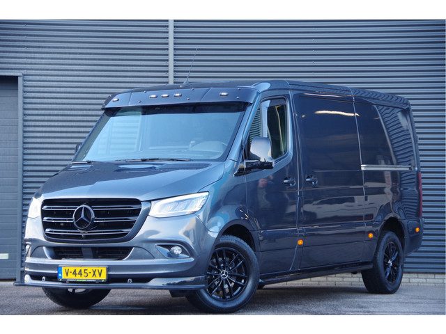 Mercedes-Benz Sprinter 319 3.0 CDI V6 L2H1 AUT. LED, 2X SCHUIFDEUR, 3.5T TREKHAAK, MBUX 10'', 360 CA