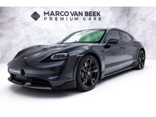 Porsche Taycan Cross Turismo Turbo S 93 kWh