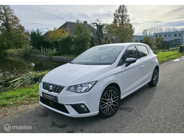 Seat Ibiza 1.0 TSI Xcellence / Navi / Carplay / Cruise c.