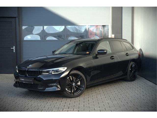 BMW 3 Serie touring 320e xDrive Business Edition Plus Sport