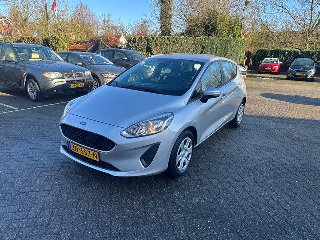 Ford Fiesta 1.1 Trend , navigatie , airco