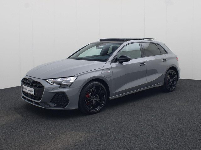 Audi A3 Sportback 45 TFSI e S edition Competition