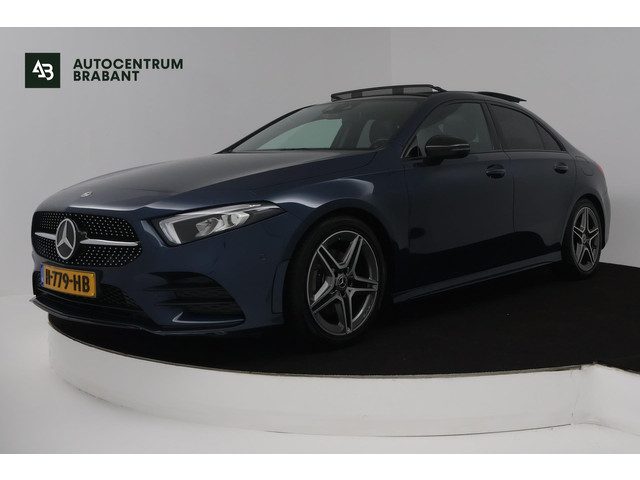 Mercedes-Benz A-Klasse 180 Premium Plus (PANORAMADAK, STOELVERWARMING, SFEERVERLICHTING, CLIMA, CAME