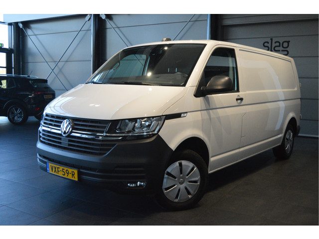Volkswagen Transporter 2.0 TDI L2H1 airco cruise navi trekhaak pdc 150 pk !!