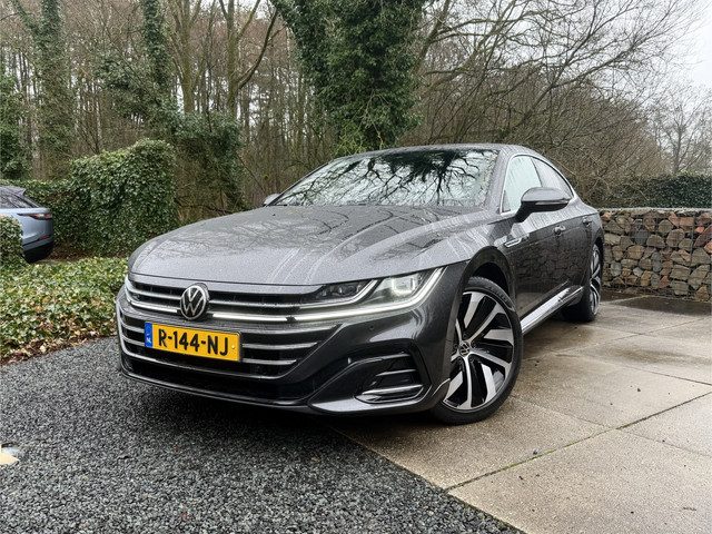 Volkswagen Arteon 2.0 TSI R-Line Business+