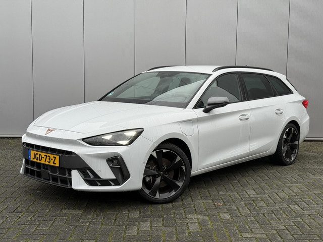 Cupra Leon Sportstourer 1.5 TSI e-Hybrid fabrieksgarantie Business Carplay Camera 18
