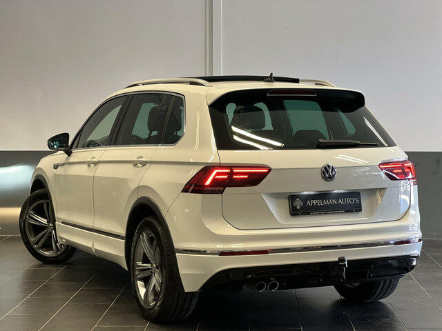 Volkswagen Tiguan 1.5 TSI ACT Highline Business 3 x R-Line | Pano | Virtual |